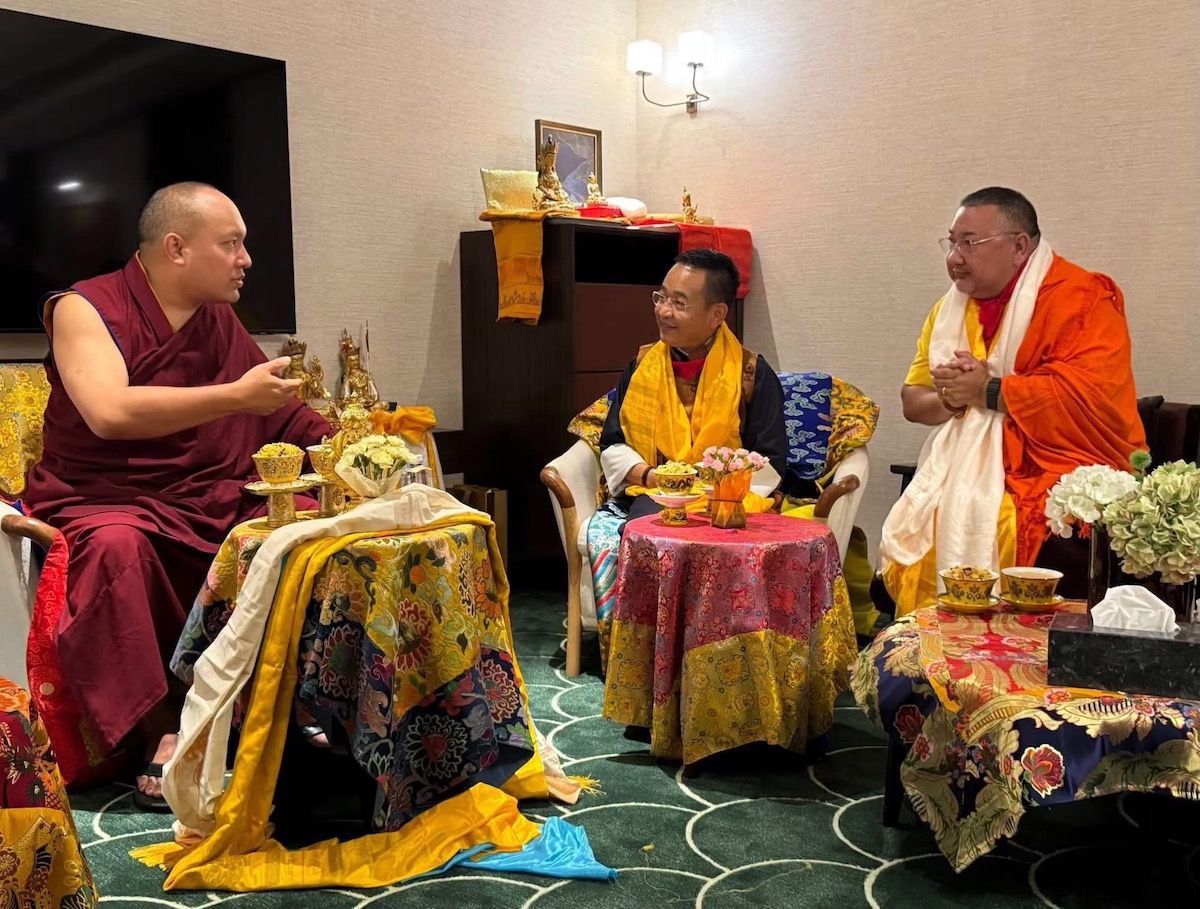 17th Karmapa Ogyen Trinley Dorje assures visit to Sikkim soon after meeting CM Golay