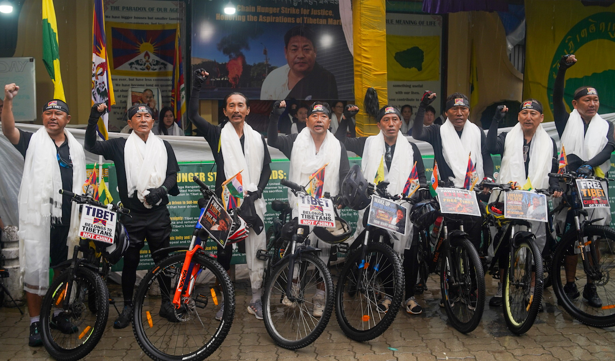 Tibetan activists cycle 360 kms to Dharamshala in memory of martyr Lobga Rangzen